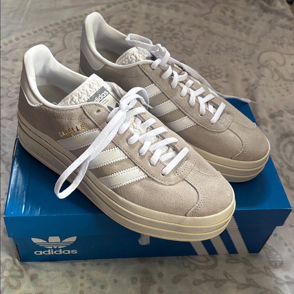 NEW Adidas Gazelle Bold Grey & White Sneaker Size 8.5
